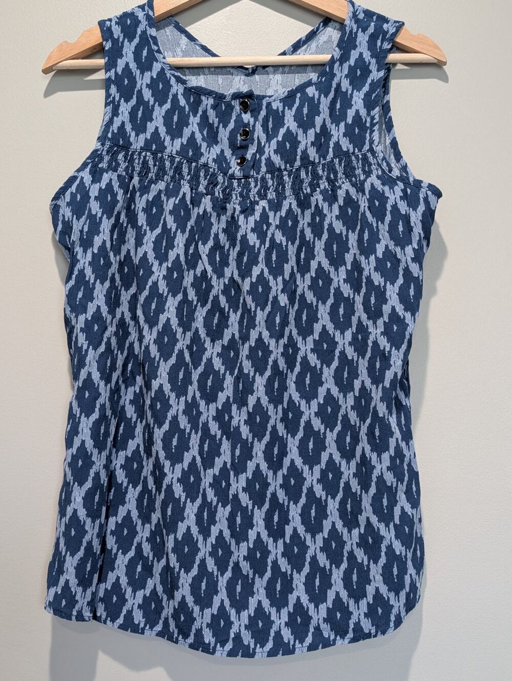 Tank Top Aventura Womens Medium M Blue Printed Sleeveless Blouse Button Yoke...
